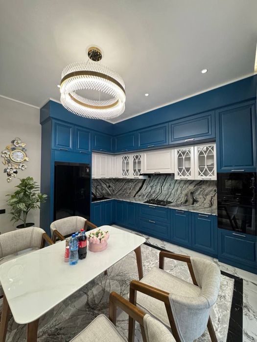 Ор-р: Амир Темур махалла Продается Евро Дом 3.соток!!! 400м2 6.комнат