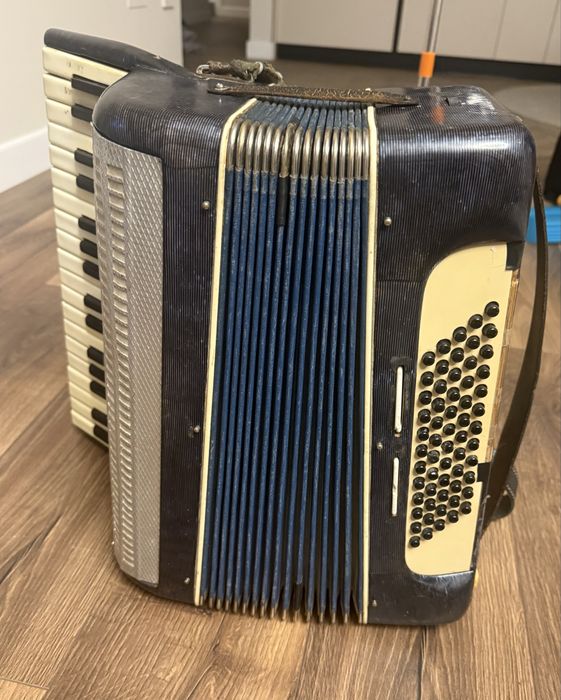 Vand Acordeon muzical