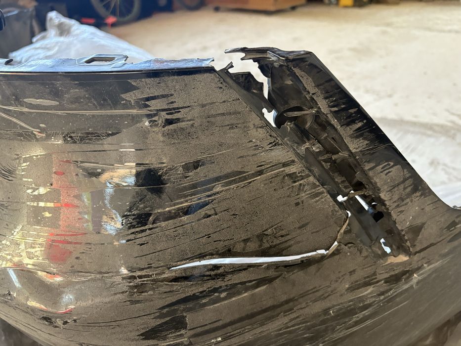 Бампер toyota camry 70 SE