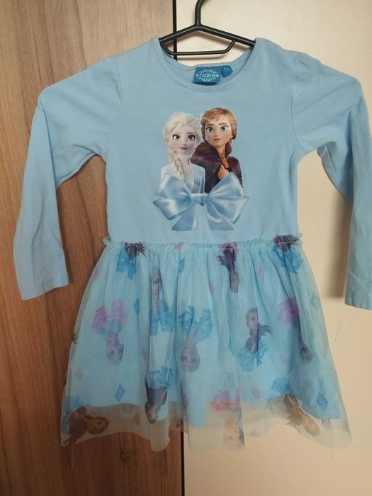 Детски рокли и маратонки