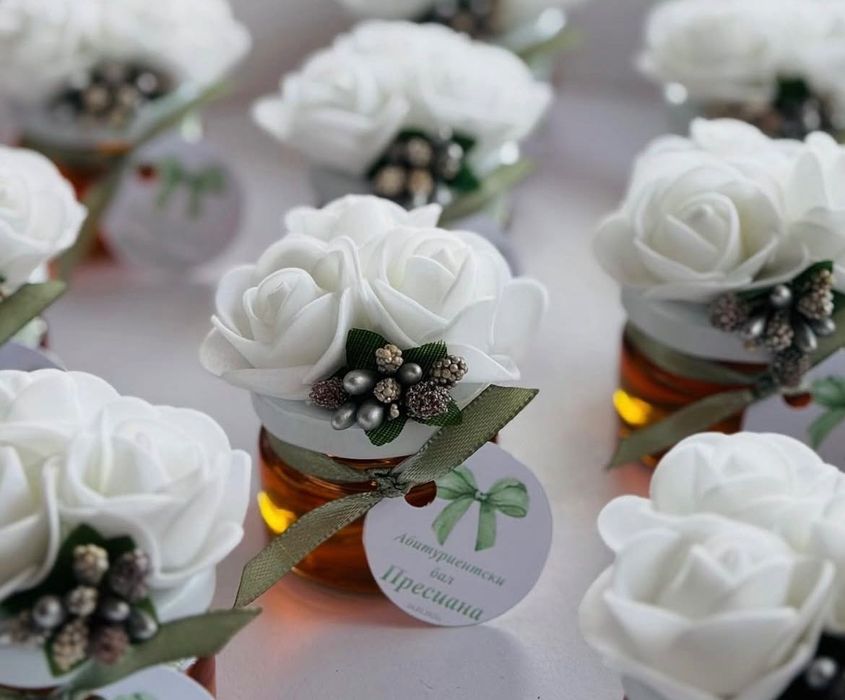 Подаръци за погача / рожден ден / кръщене / бал / подаръци за гости