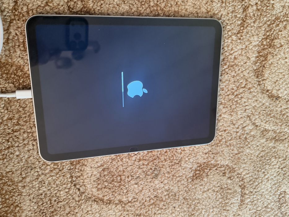 Ipad A16 2025 Boot Loop