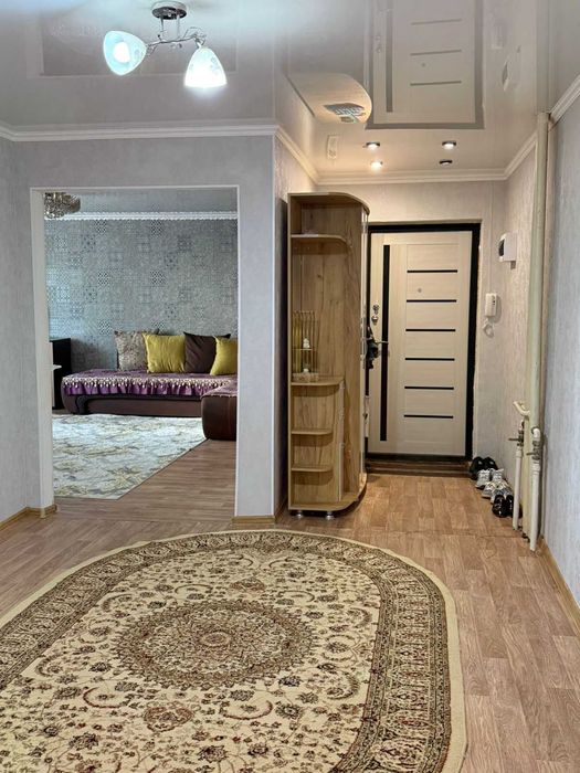 продается 3- комнатная квартира