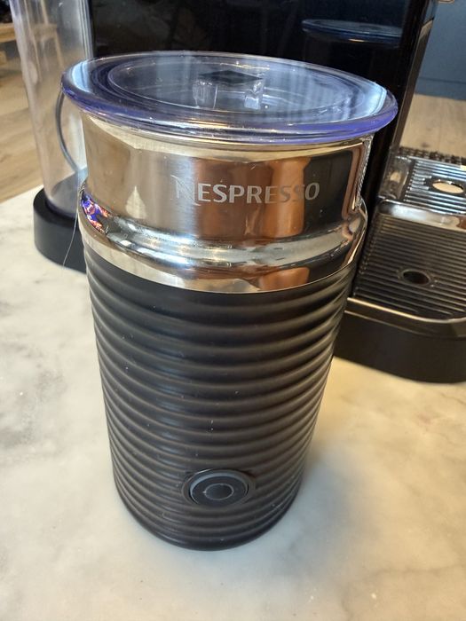 Nespresso DeLonghi citiz & milk