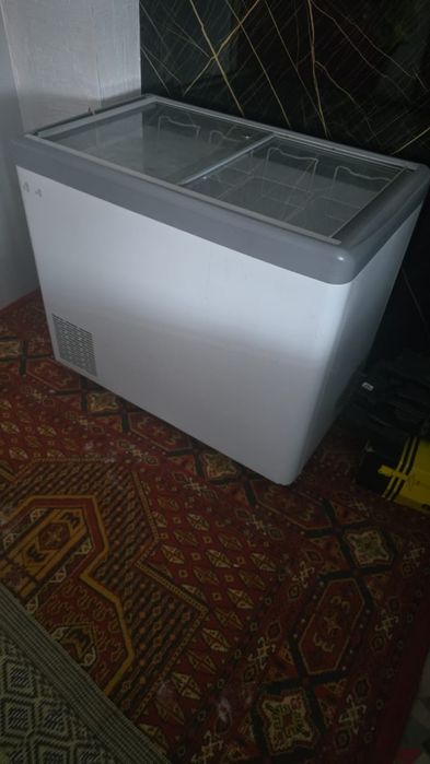 Продам морозильник