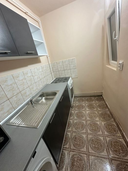 Garsonieră de închiriat