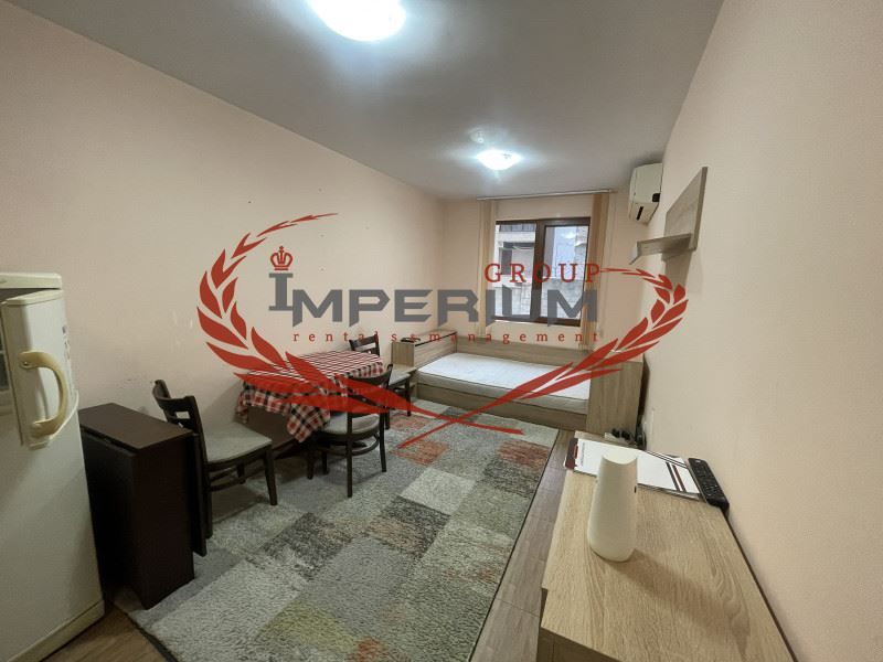 Дава се под наем Двустаен апартамент в Варна, Гранд Мол Варна - 40 кв.м за 357 € - Снимка #1