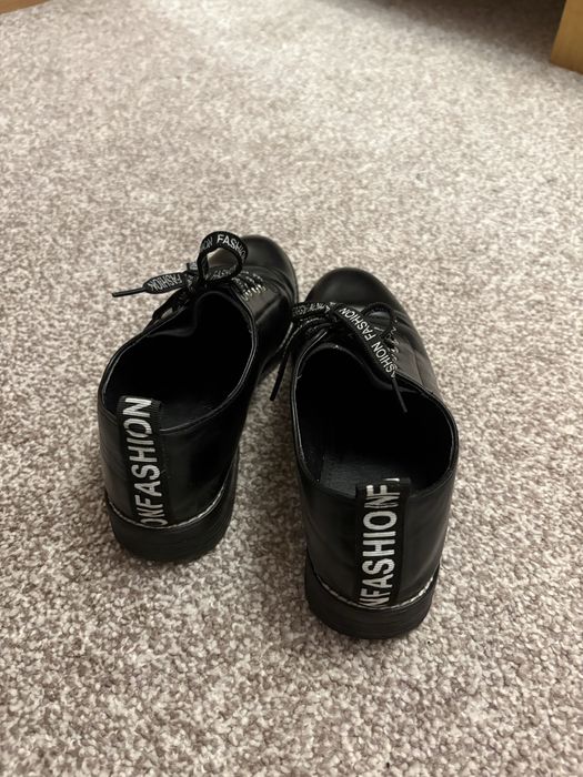 pantofi eleganti femei