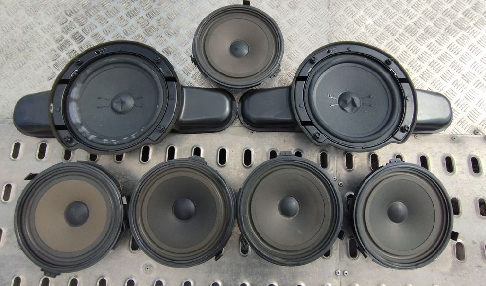 Тонколона / бас говорител на кора W211 W203