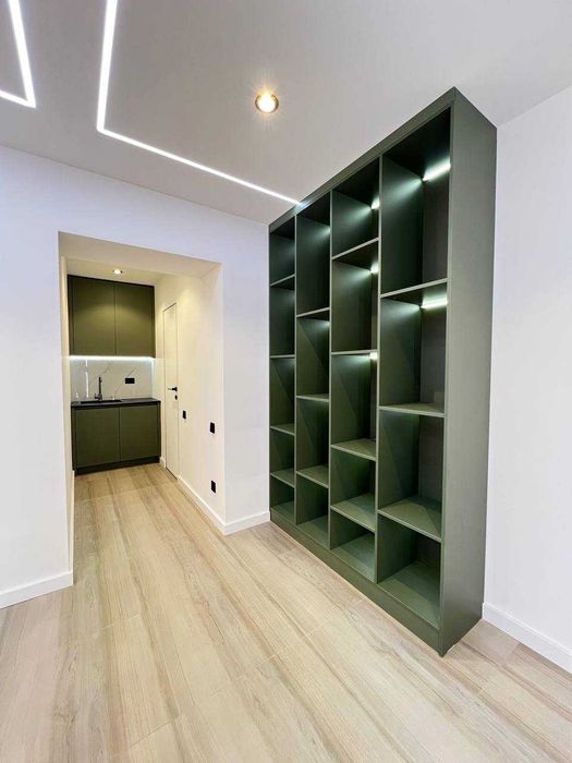 Продажа коммерческого помещения, IT Park Первая линия  Вдоль дороги