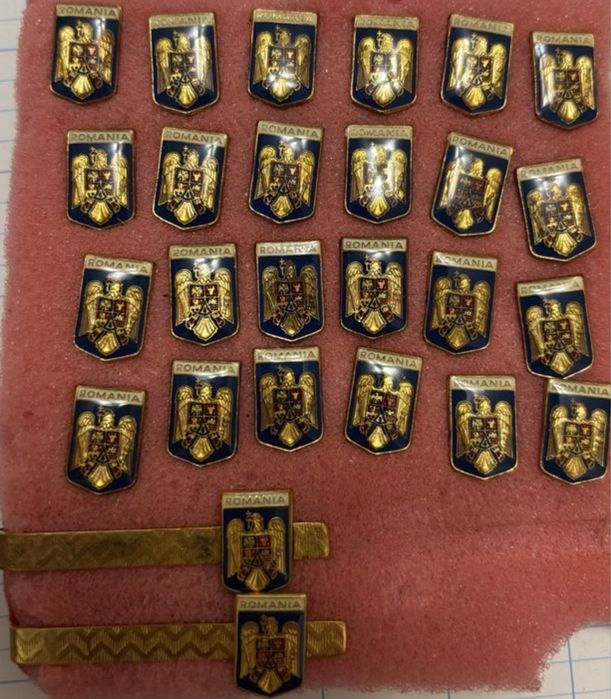 Insigne si agrafe cravata stema Romaniei