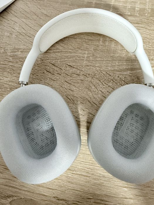 Vând căsti Apple airpods max impecabile!!