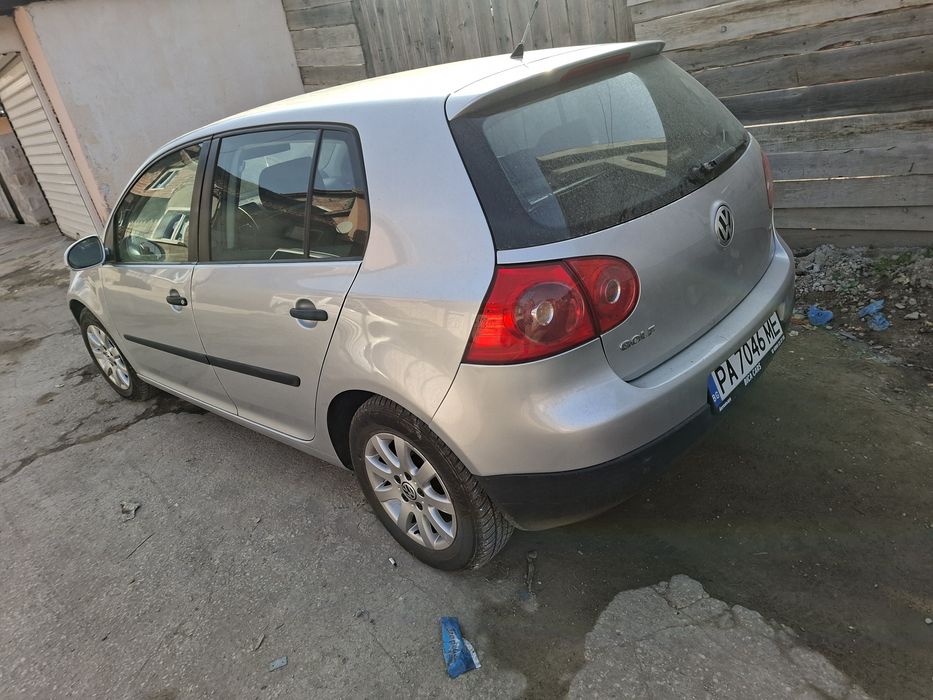 VW GOLF MK5 1.6i за части