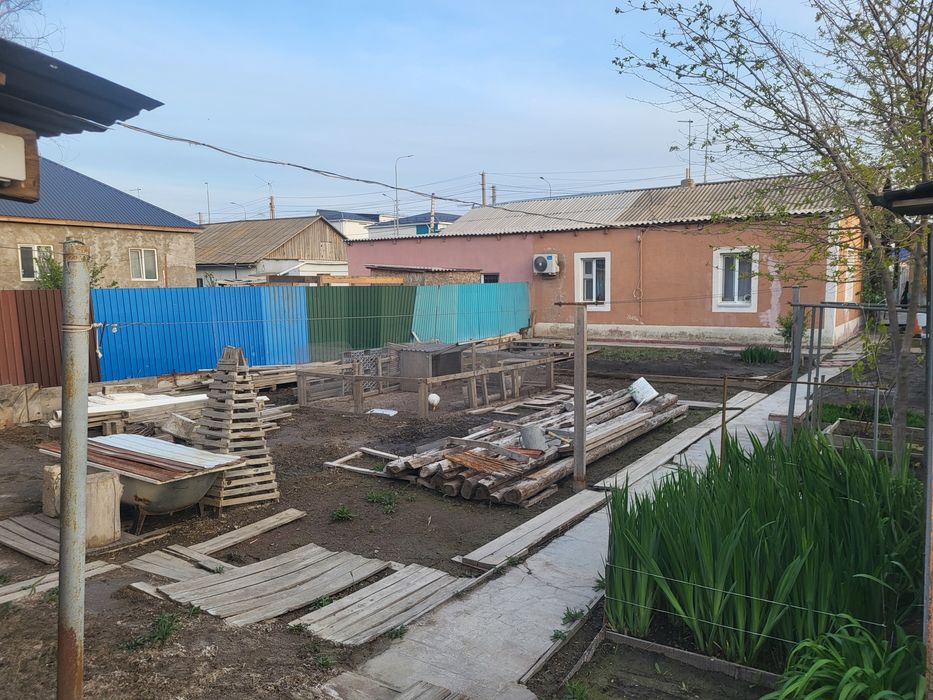 Срочно! Продам частный дом в центре города.