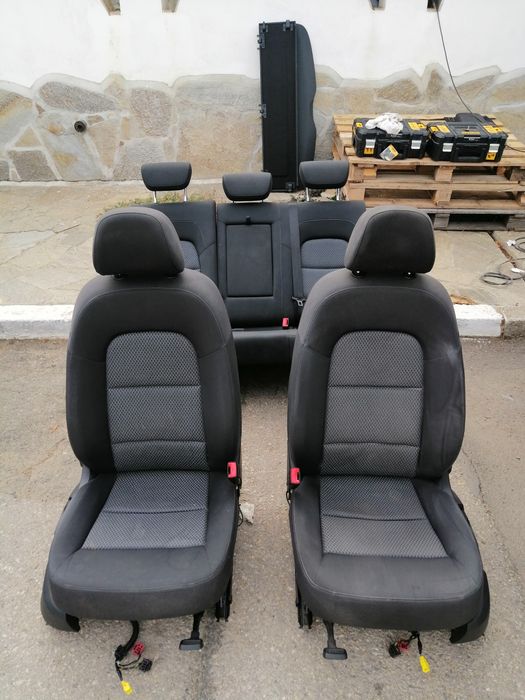 Салон за Q5 2015