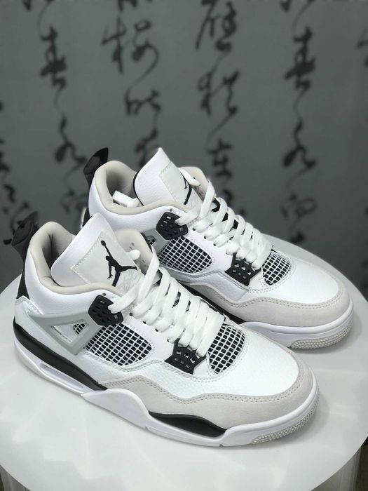 Jordan 4 retro military black 38-45