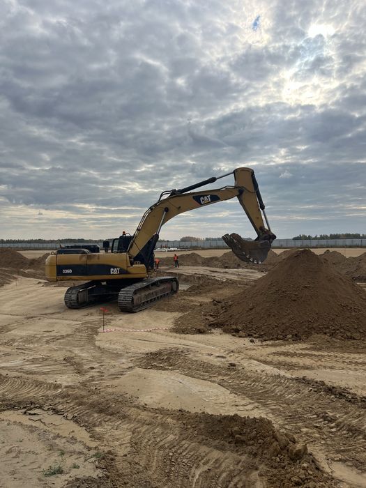 Услуги, аренда Эксковатора