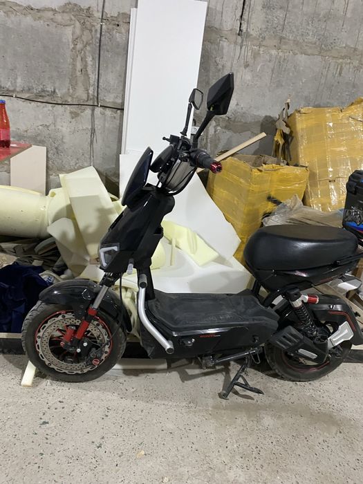 Продаётся электро скутер