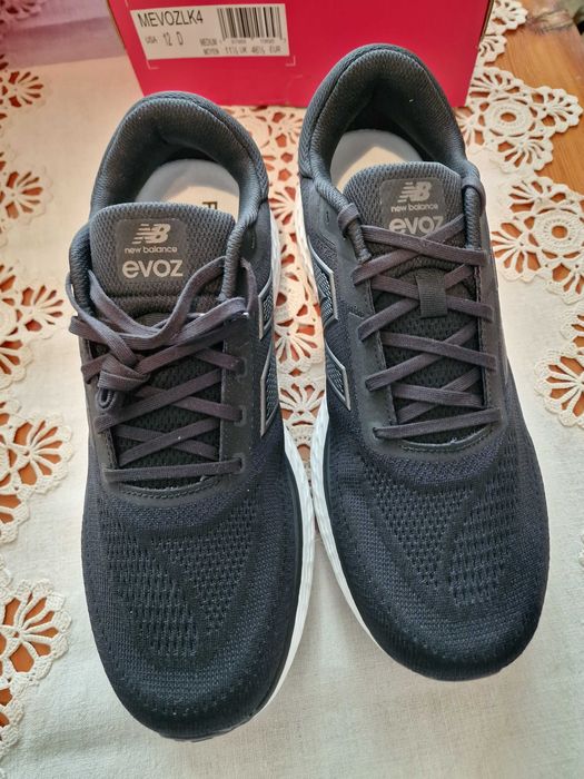 Продавам мъжки маратонки NEW BALANS модел MEVOZLK4 номер 46 1/2