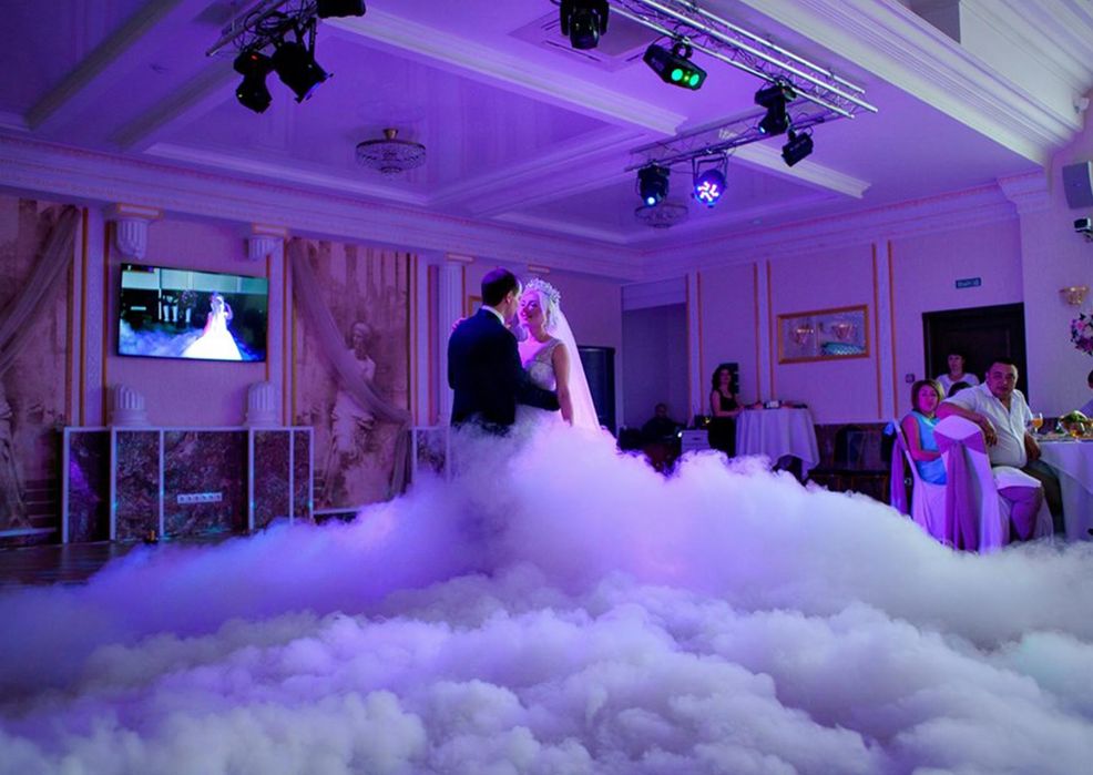 Тяжелый дым и холодный фонтан