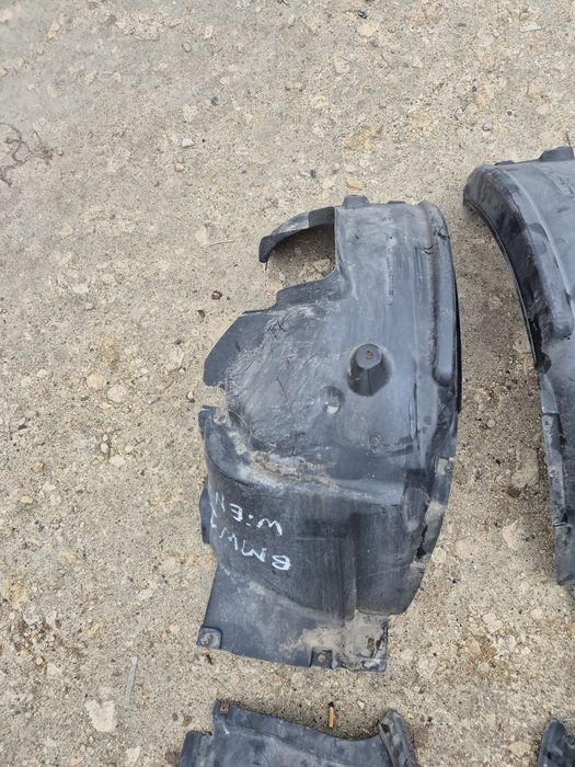 Оригинални подкалници за БМВ 1 серия 2003- 2010г