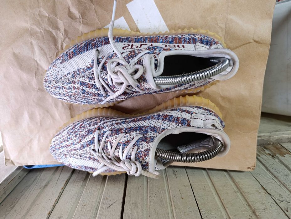 ''Adidas Yeezy Boost 350 V2 Zebra''оригинални маратонки 37.5 номер