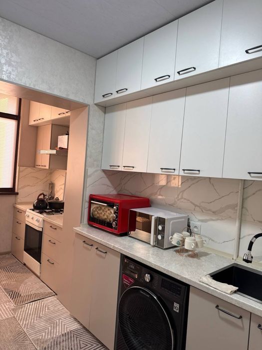 Квартира 3 хона (70 кв.м) с балконом