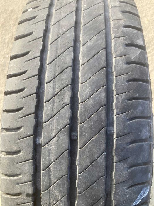 Гуми за бус 195 75 16C 6бр MICHELIN