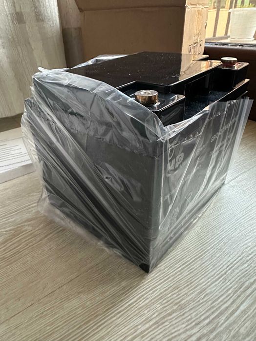 Чисто нови тягови акумулатори 12V 42Ah