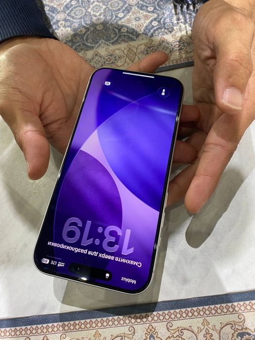 Iphone 17 pro max 256 GB.  e-sim+e-sim