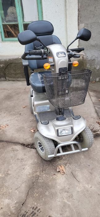 Электроо  скутер