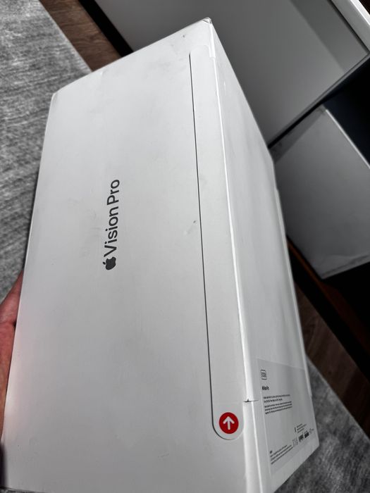 Apple vision pro 512