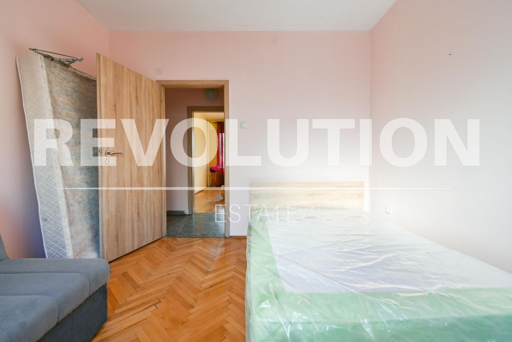 Дава се под наем Двустаен апартамент в София, Свобода - 65 кв.м за 500 € - Снимка #1