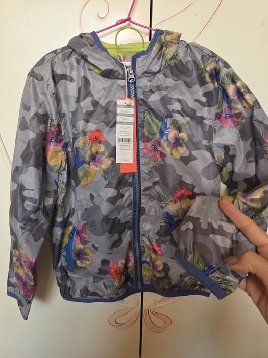 Нова ветровка boboli