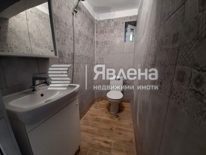 Продава се Магазин в Варна, Червен площад - 101 кв.м за 2575 €/кв.м - Снимка #5