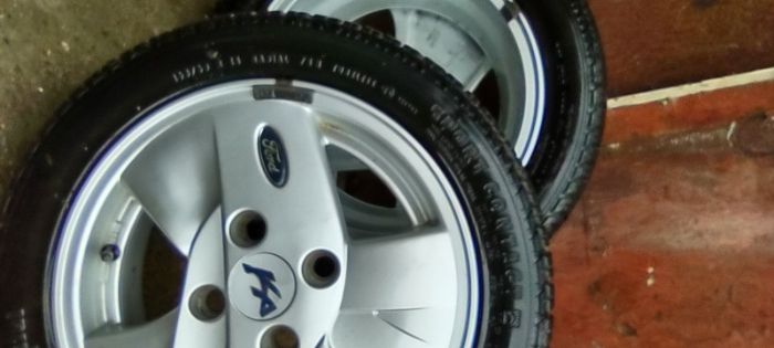 Vând jante aliaj FORD K