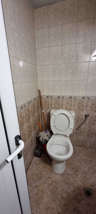 Продава се Едностаен апартамент в Разград, Център - 50 кв.м за 918 €/кв.м - Снимка #5