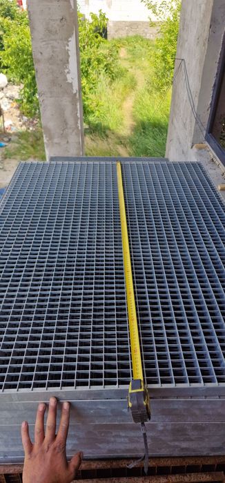 Trepte zincate galvanizate