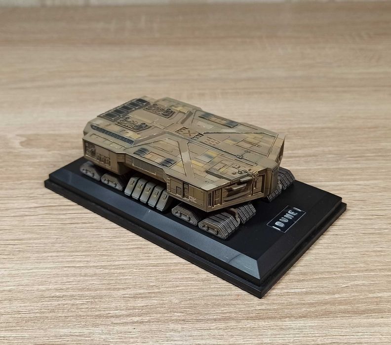 Макет на Spice Harvester от филма DUNE