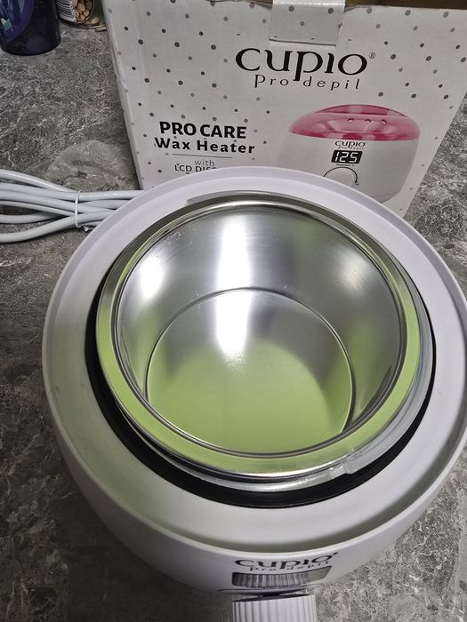 Set incalzitor ceara Cupio cu ceara si spatule