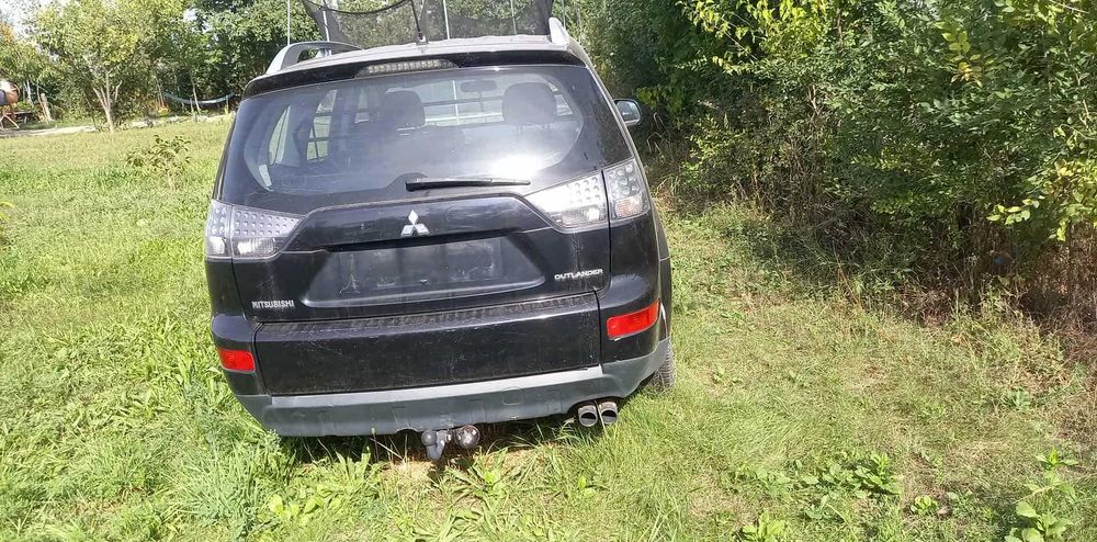 Vând Mitsubishi Outlander 2008