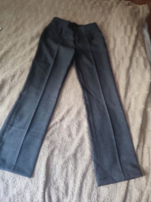 Женские джинсы для девушек