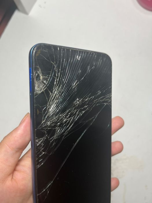 Redmi note 11 б/у продаю по низкой цене