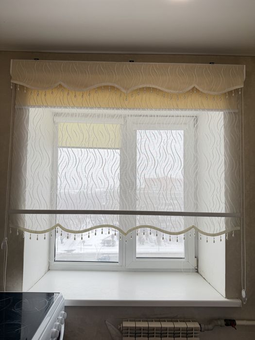 Продам шторы роллы