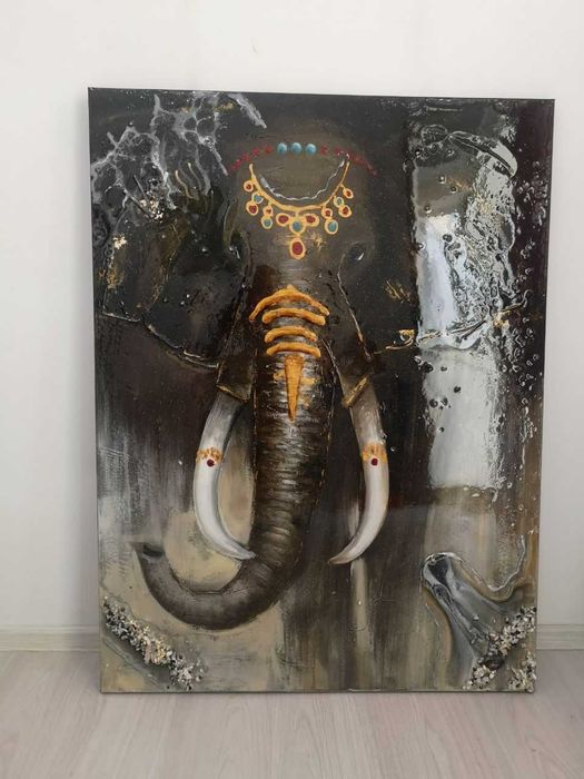 Картина с полудрагоценными камнями