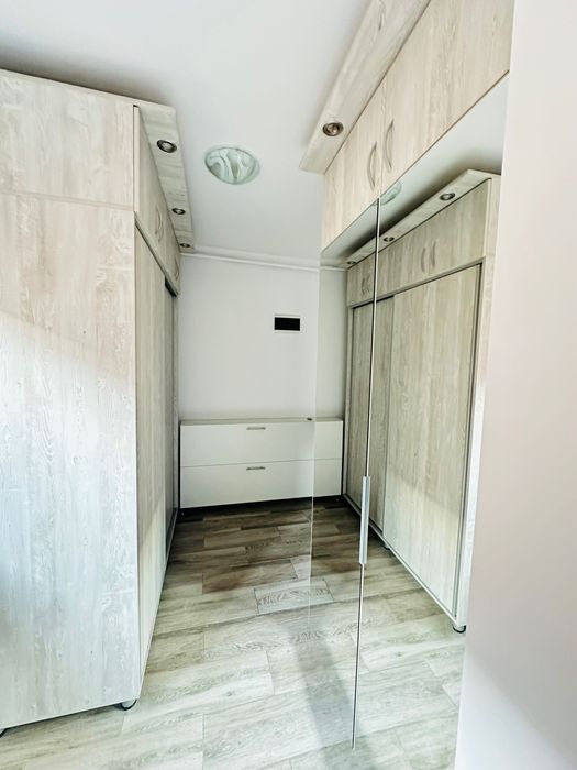 Apartament cu 3 camere, cu centrala termica, loc de parcare inclus in pret, 2 dormitoare