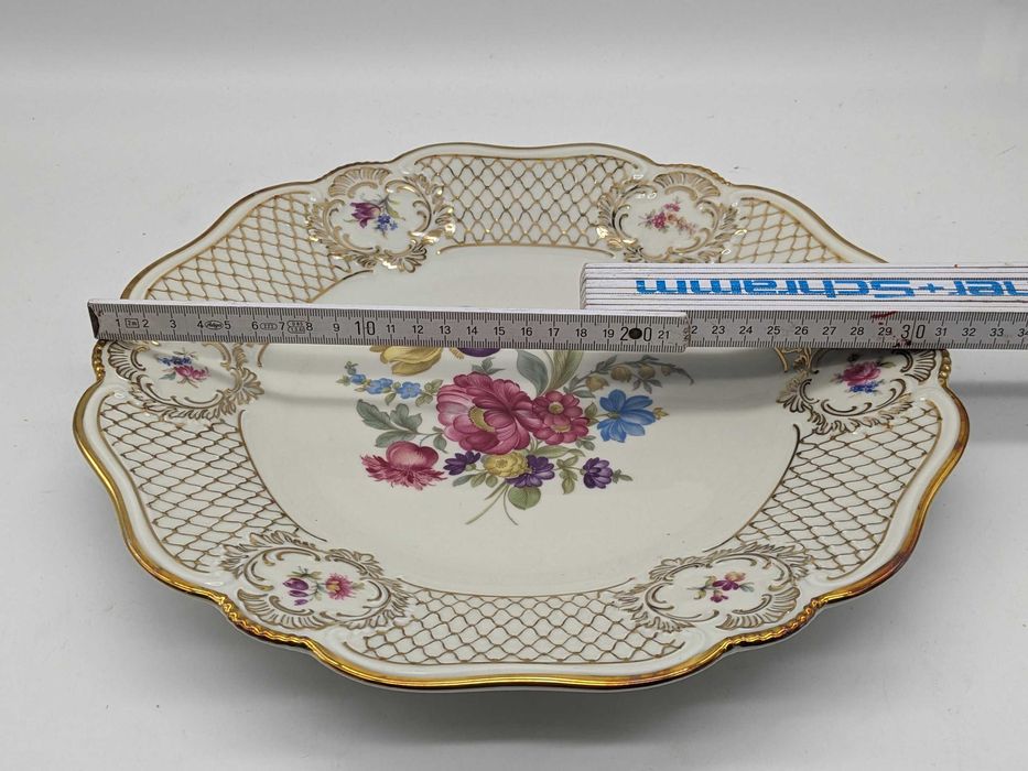 Winterling 31см. Бавария тарелка фарфор Германия золото цветы