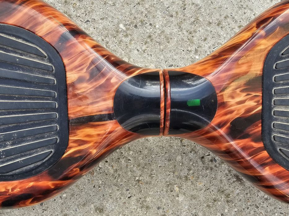 Hoverboard model flăcări