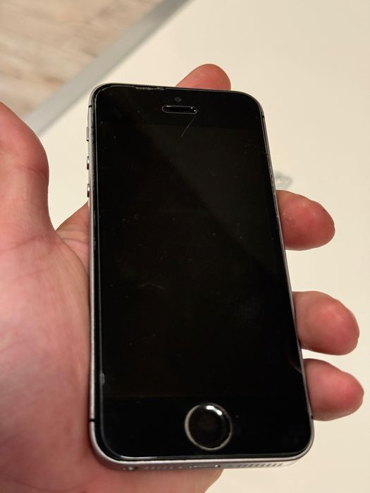 iPhone SE SpaceGray Neverlock