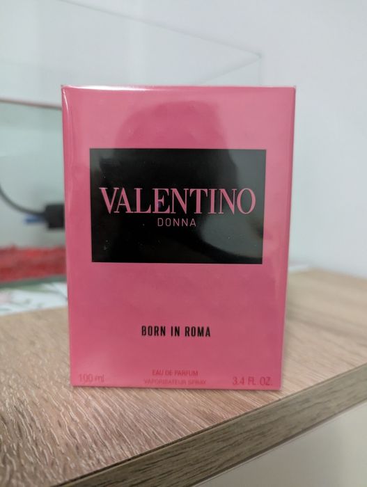 Good girl Carolina Herrera